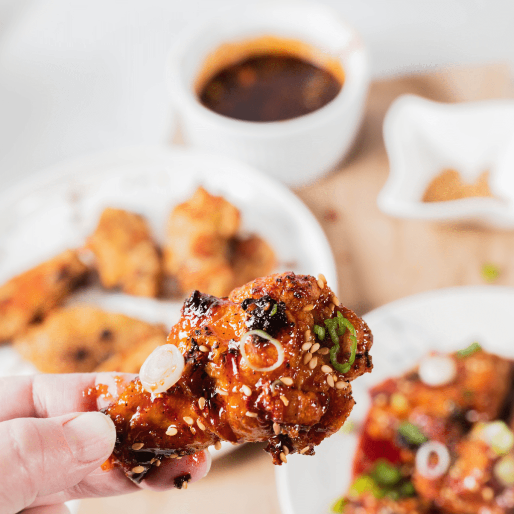 Crispy Air Fryer Chicken Wings With Baking Powder -- Are you ready for the ultimate game day experience? Get your forks and napkins because it's time to invade the kitchen with these crispy air fryer wings! 