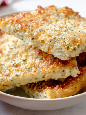 Air Fryer KETO Garlic Cheese Bread