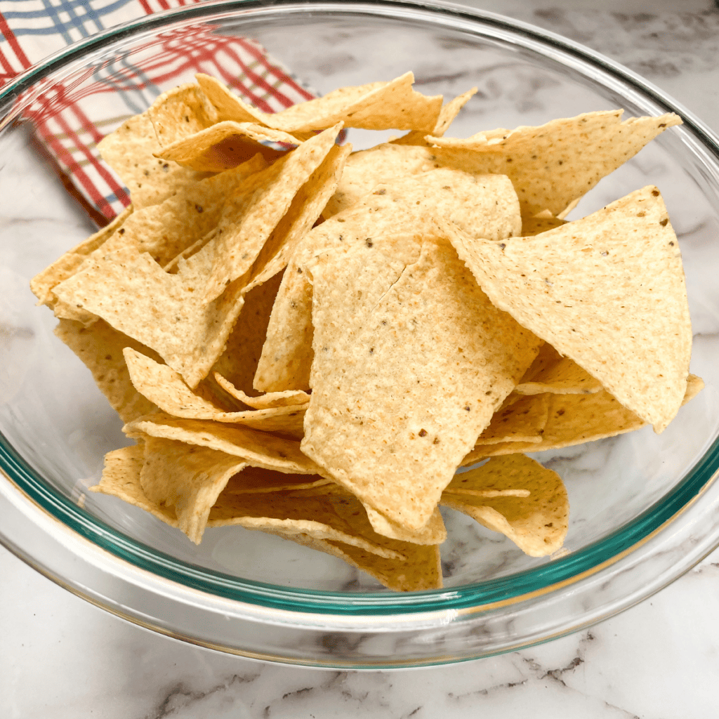 How to make nachos with refried beans in an air fryer