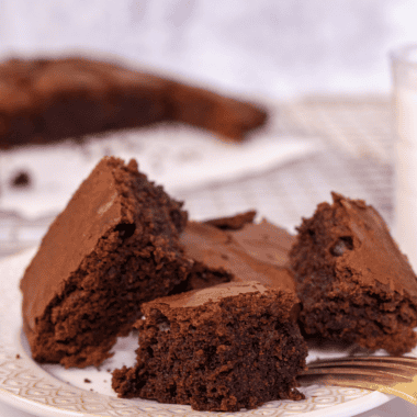 Air Fryer Vegan Brownies (Fudgy, Eggless & Dairy-Free)