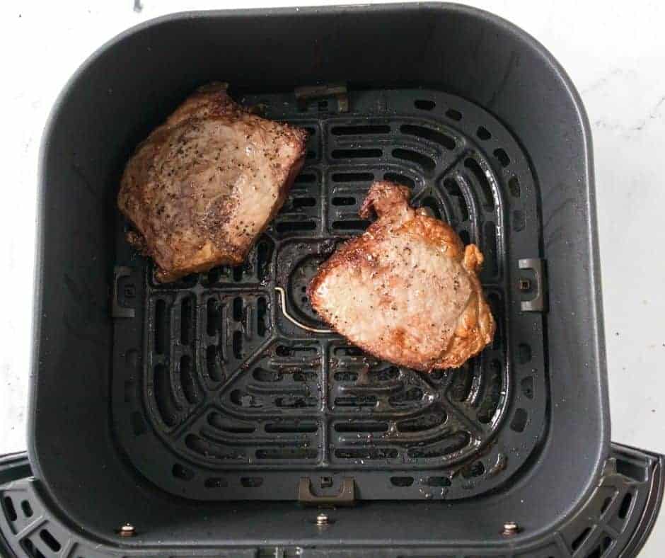 cooking frozen steak in air fryer basket