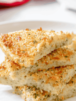 Easy Air Fryer Keto Garlic Cheese Bread