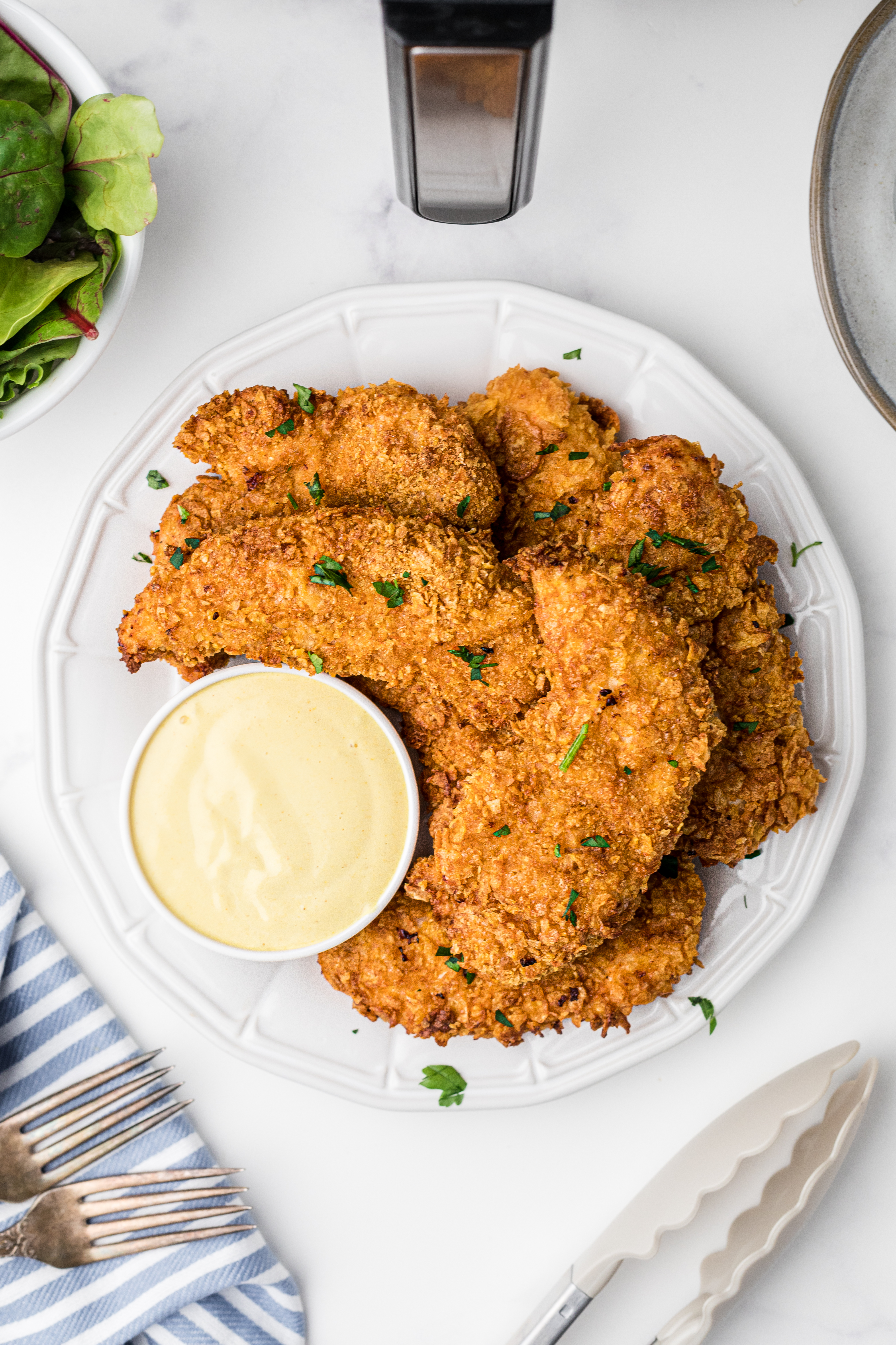 Pro Tips For Making Copycat Zaxyby's Chicken Fingers