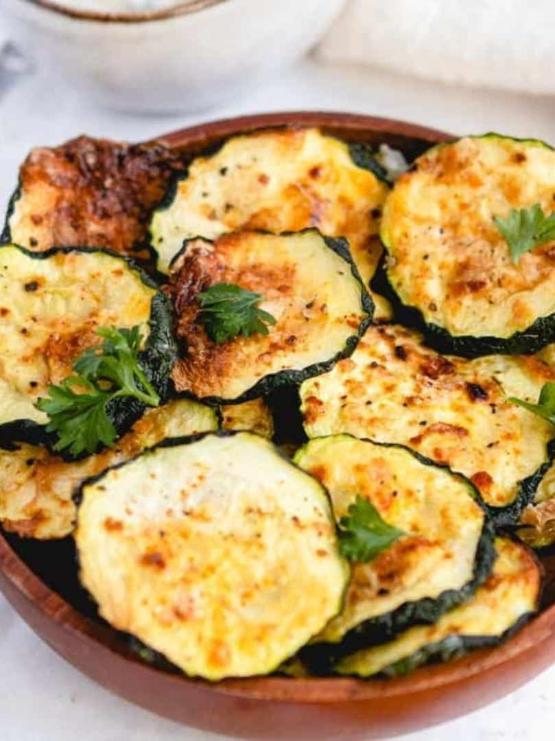 Air Fryer Zucchini Pizza Bites - Fork To Spoon