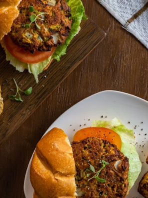 Air Fryer Zucchini Burgers