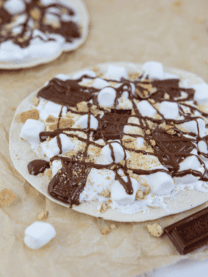 Blackstone Grill S&rsquo;mores Pizza