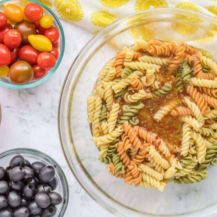 Get ready to enjoy a delicious and hassle-free Instant Pot Pasta Salad, perfect for picnics, barbecues, or quick weeknight dinners. With the Instant Pot's speed and convenience, this delightful salad will be ready quickly.