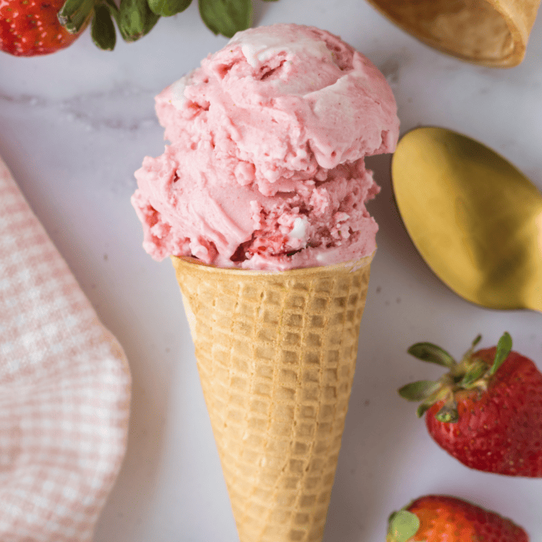 Ninja Creami Strawberry Ice Cream (8)