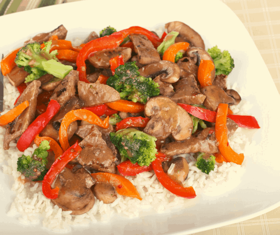 I'm going to show you how I use my air fryer to make a beef stir fry. The best part is that it's marinated in a homemade sauce so the flavor is amazing! All of the ingredients are easy to find and this recipe will take you less than 10 minutes from start to finish!