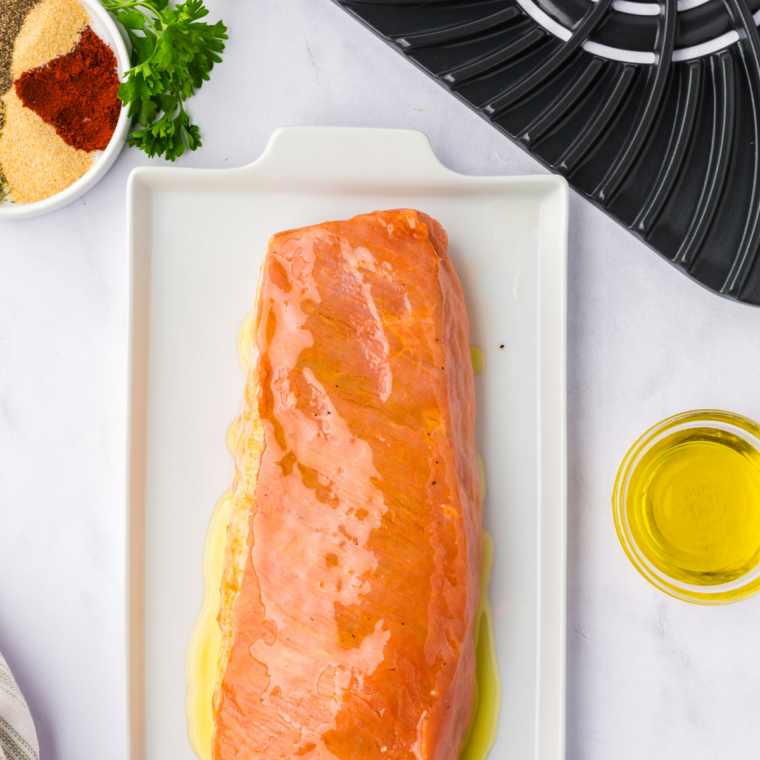 Pork tenderloin trimmed of fat and silver skin, patted dry with paper towels