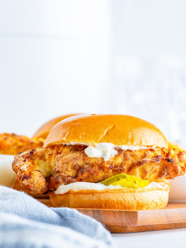 Air Fryer Popeyes Chicken Sandwich (Copycat)