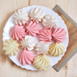 Air Fryer Meringue Cookies