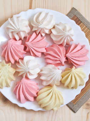 Air Fryer Meringue Cookies