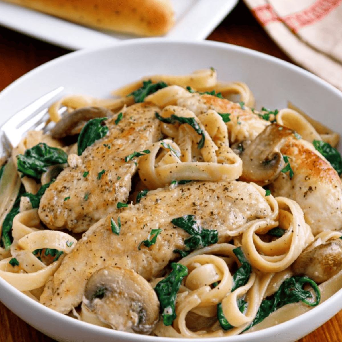 Copycat Olive Garden Chicken Marsala