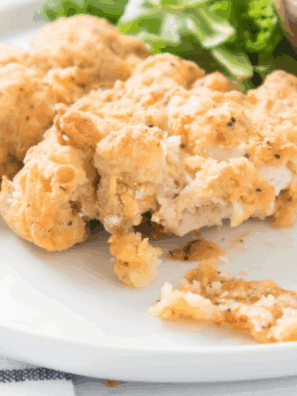Make the crispy, golden goodness of Bob Evan's Fried Chicken Copycat Recipe in your home kitchen with this simple recipe. It is seasoned perfectly and fried to crispy goodness and everyone loves it- even the kiddos!