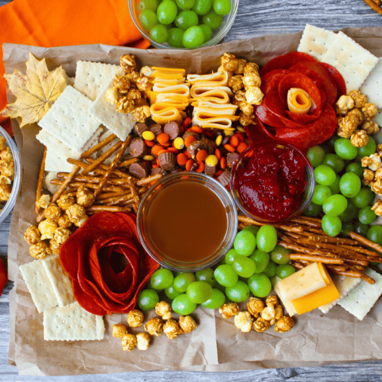 Thanksgiving Kid-Friendly Charcuterie Board