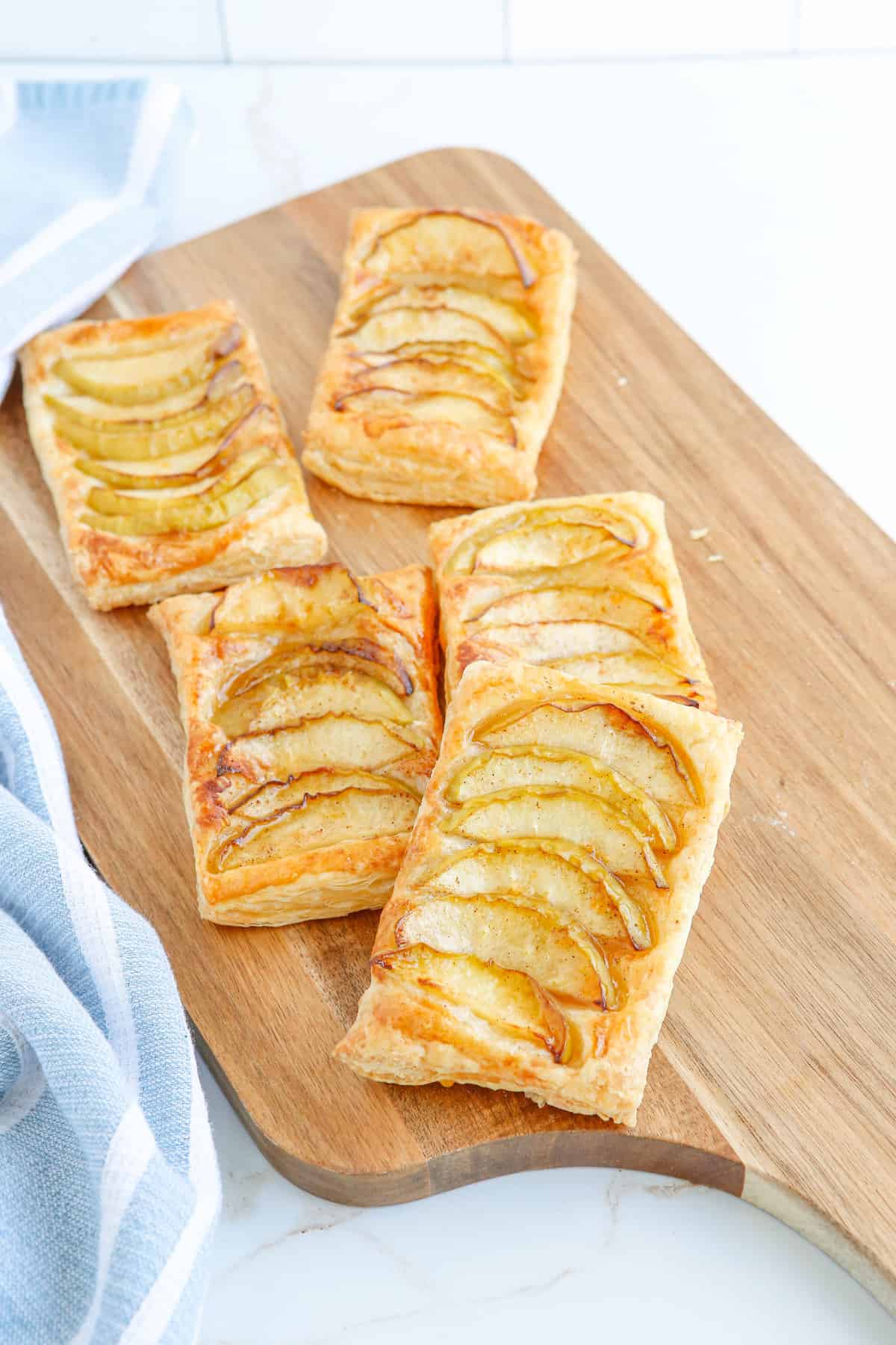 Apple Pie Puff Pastry In Air Fryer