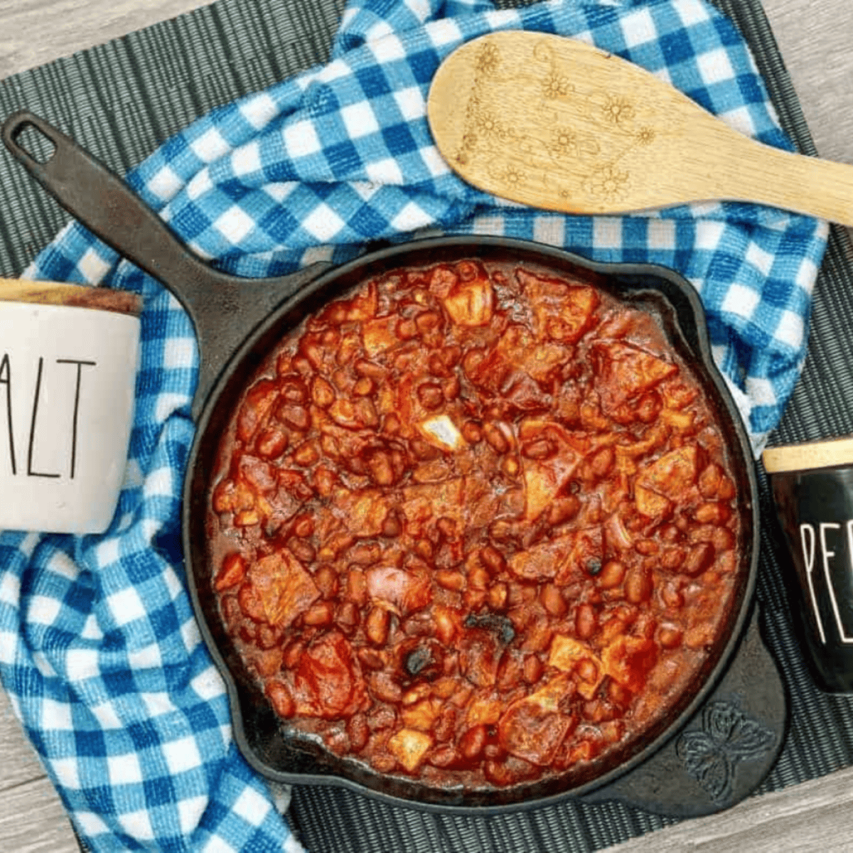 Brown sugar baked beans with smoky flavor