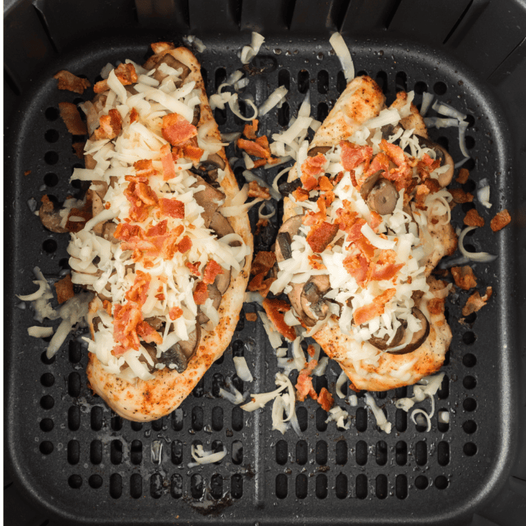 Air Fryer Texas Roadhouse Smothered Chicken (7)