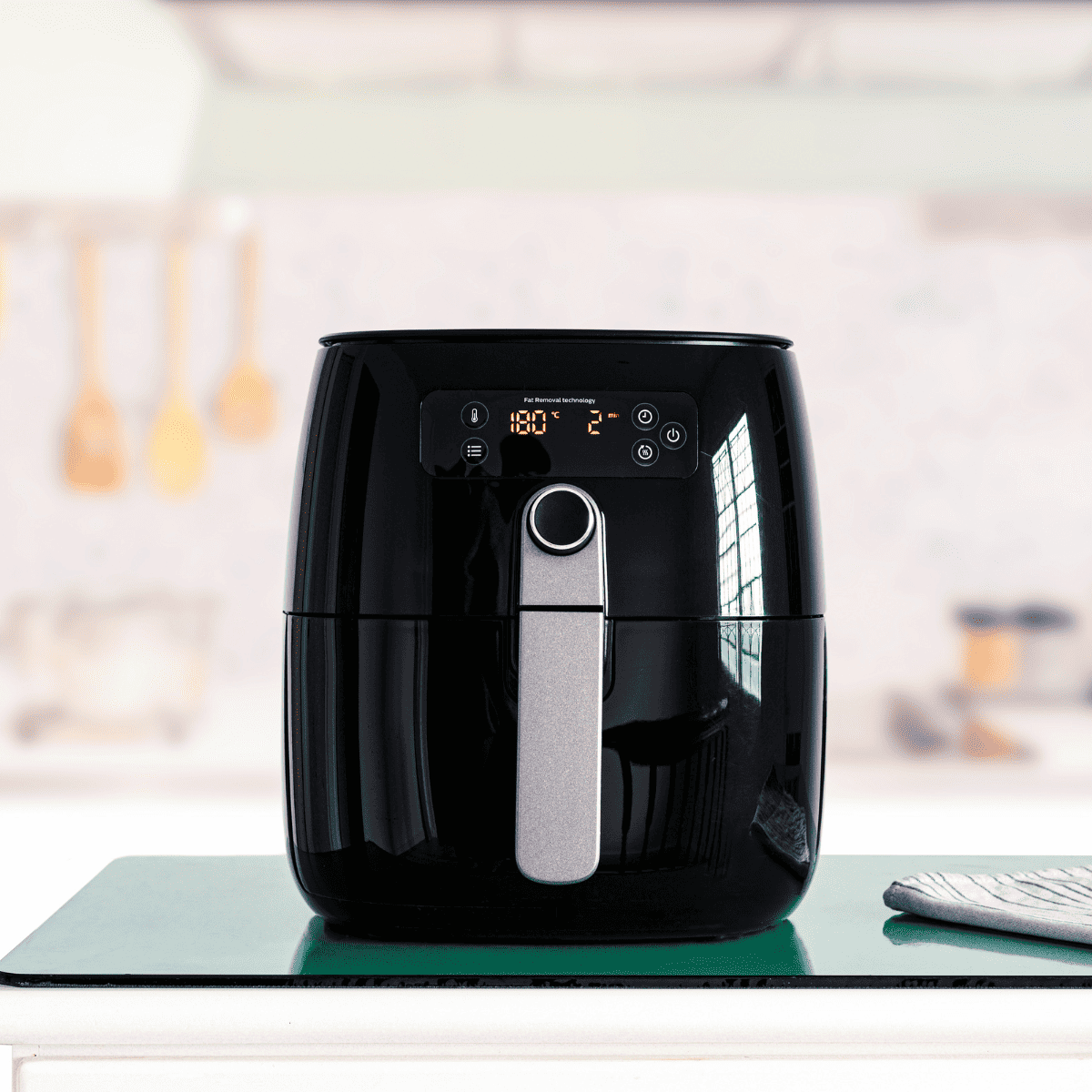 https://forktospoon.com/wp-content/uploads/2023/12/Air-Fryer-F-to-C-Air-Fryer-Temperature.png