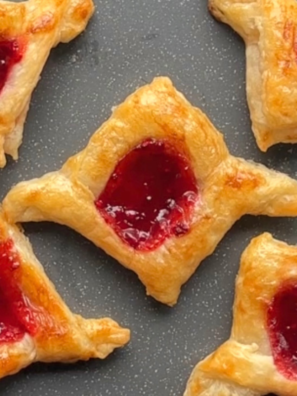 Air Fryer Raspberry Danish