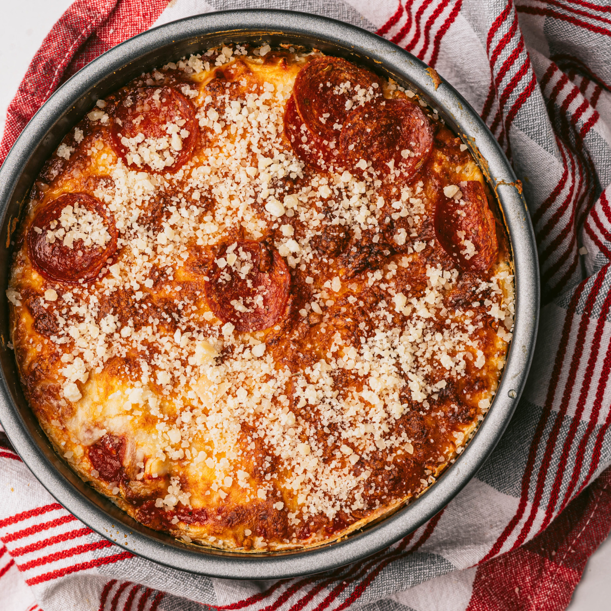 Air Fryer Pull Apart Garlic Bread Pizza Dip