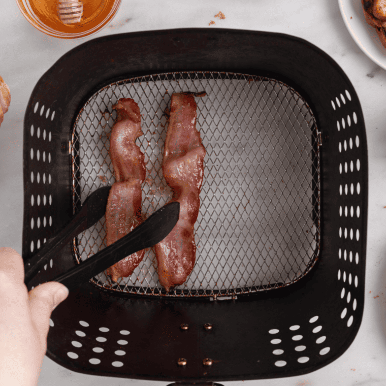 Arrange in the Air Fryer Basket:  
