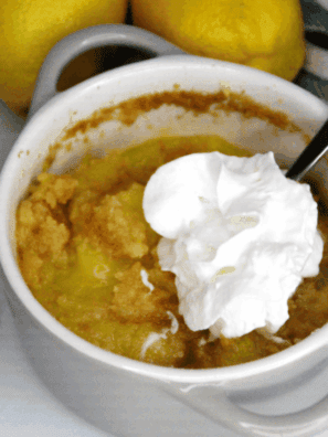 Air Fryer Lemon Dump Cake