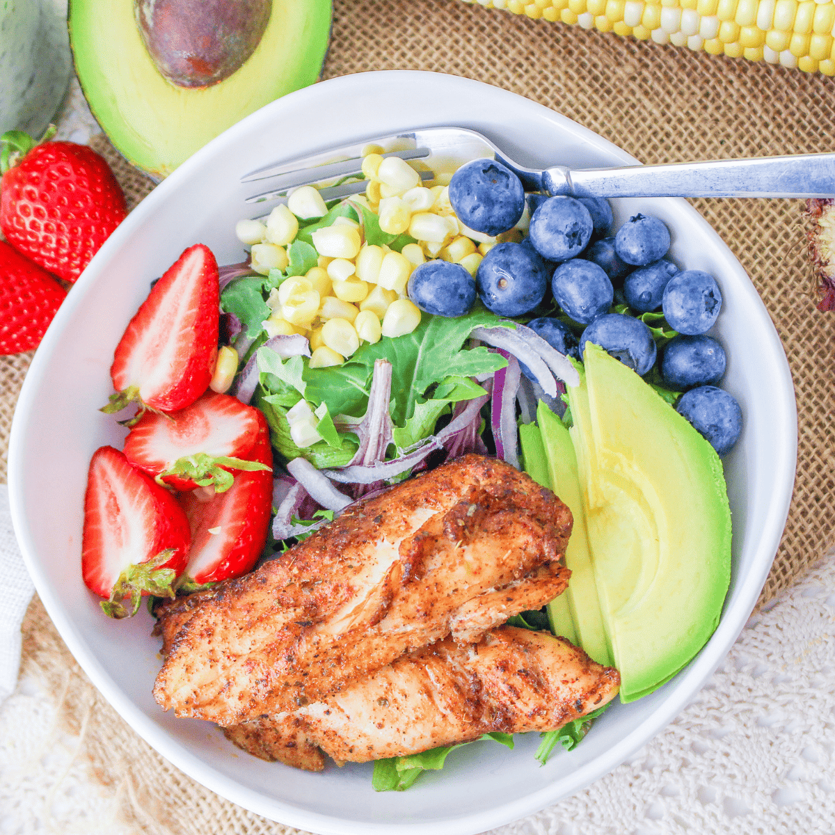 https://forktospoon.com/copycat-panera-green-goddess-cobb-salad/