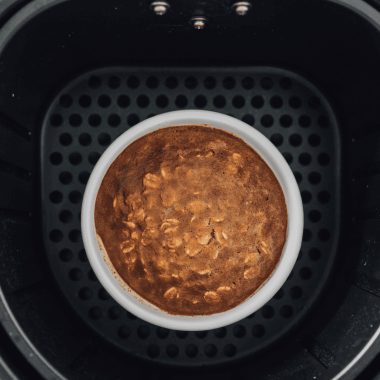 How To Reheat Oatmeal In Air Fryer (1)