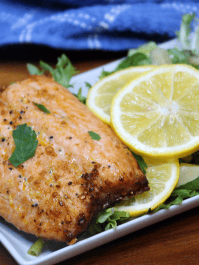 Air Fryer Bourbon Glazed Salmon - Fork To Spoon