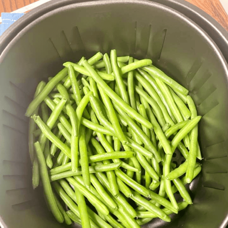 How To Make Green Beans with Garlic Butter Sauce In Air Fryer