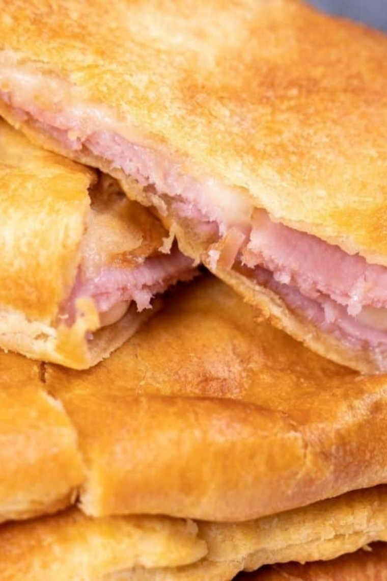 Air Fryer Ham and Cheese Hot Pockets