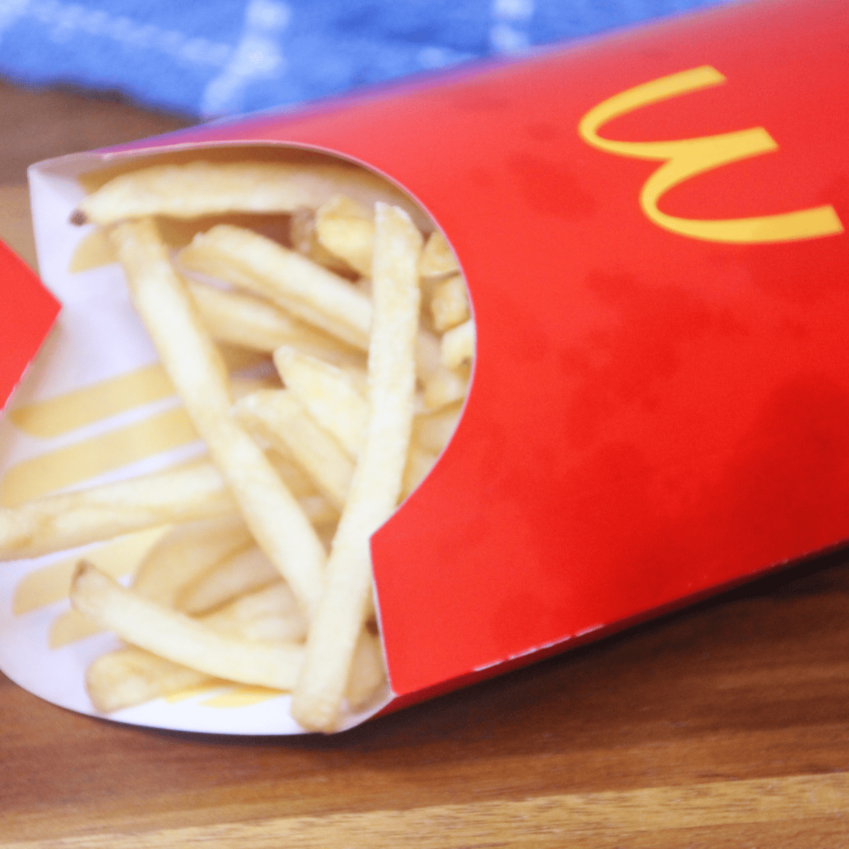 how to reheat mcdonalds french fries        
        <figure class=