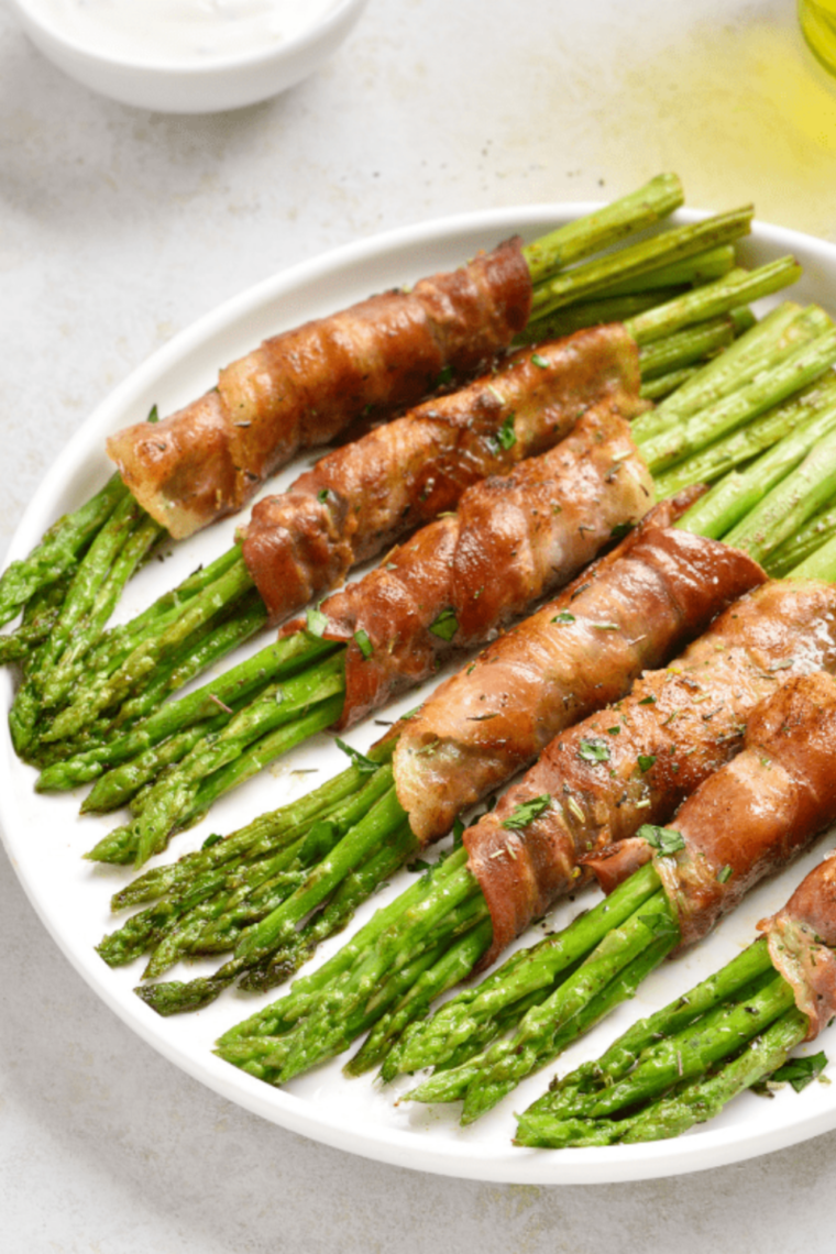 Air Fryer Bacon Wrapped Asparagus (+ Video)