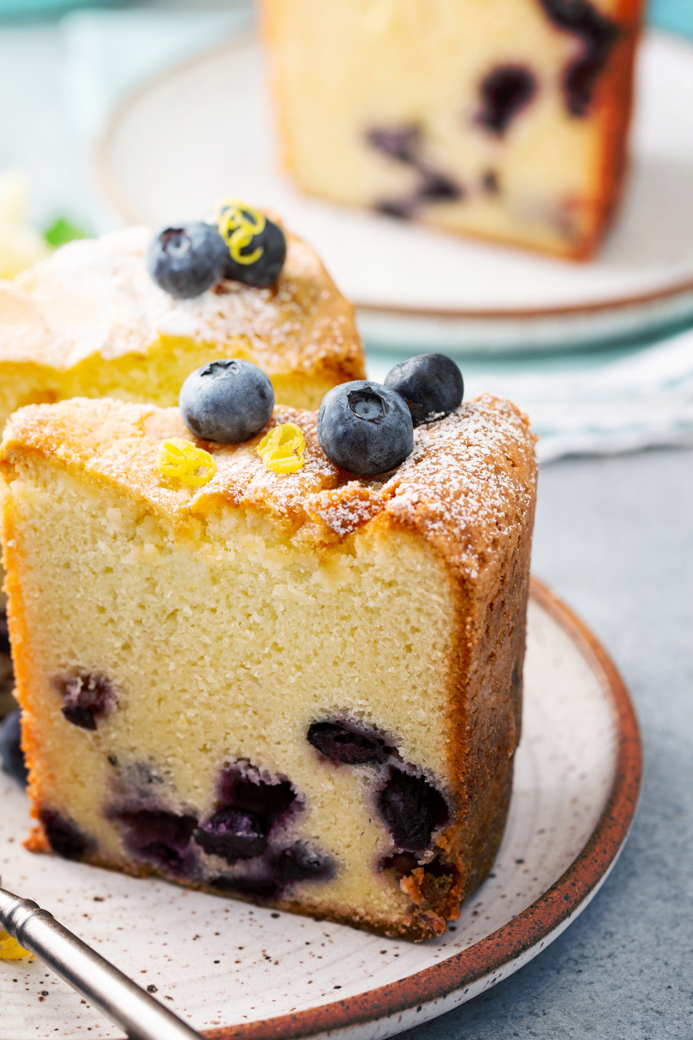 air fryer blueberry dump cake