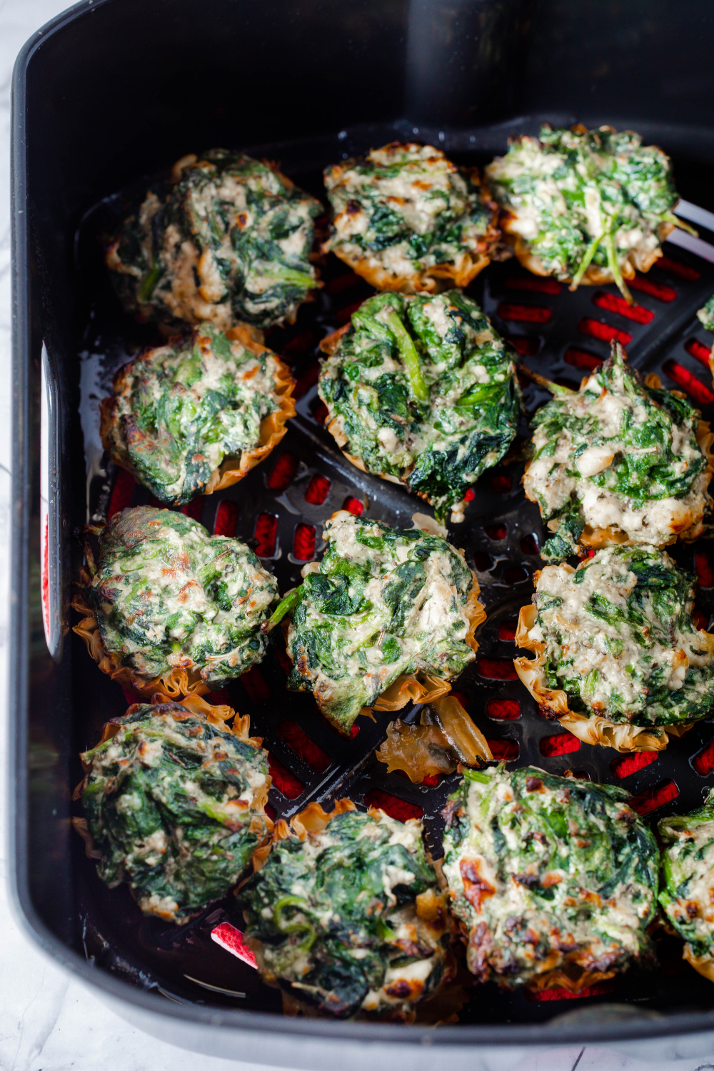 air fryer spanakopita phyllo cups