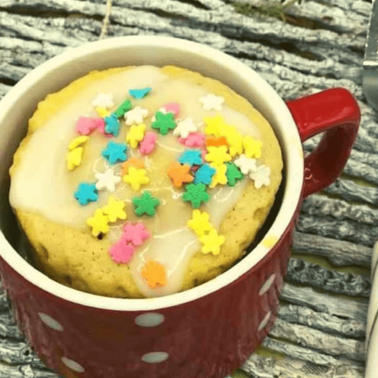 Air Fryer Vanilla Iced Mug Cake