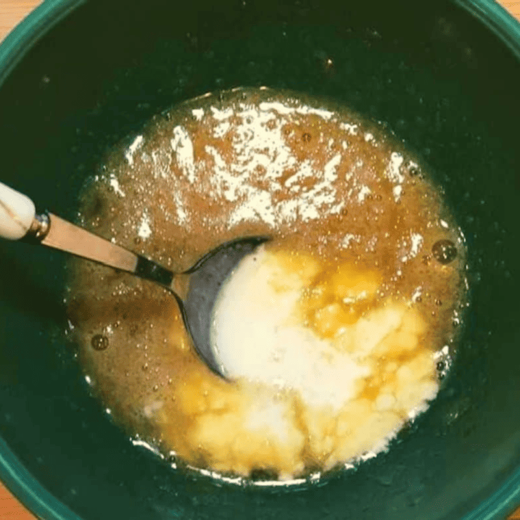 How To Make Air Fryer Vanilla Iced Mug Cake