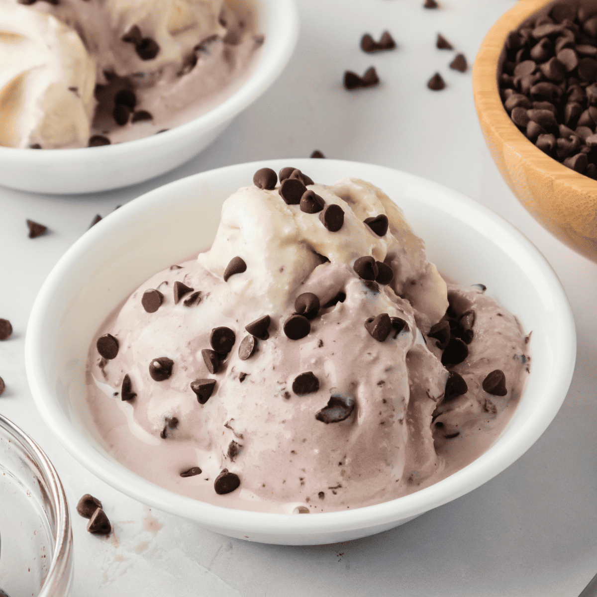 chip LXクリーム Ninja Creami Boozy Cherry Garcia Ice Cream - Fork To Spoon
