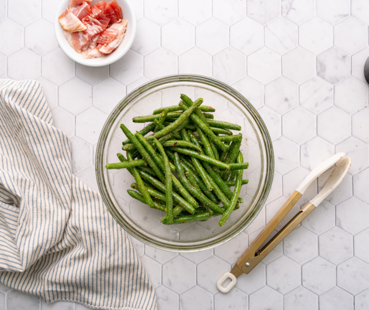Air Fryer Green Beans and Bacon
