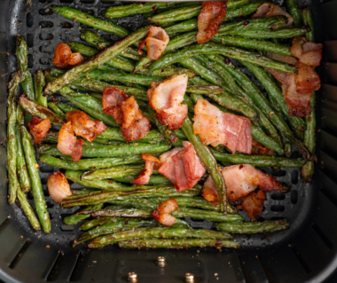 Air Fryer Green Beans With Bacon