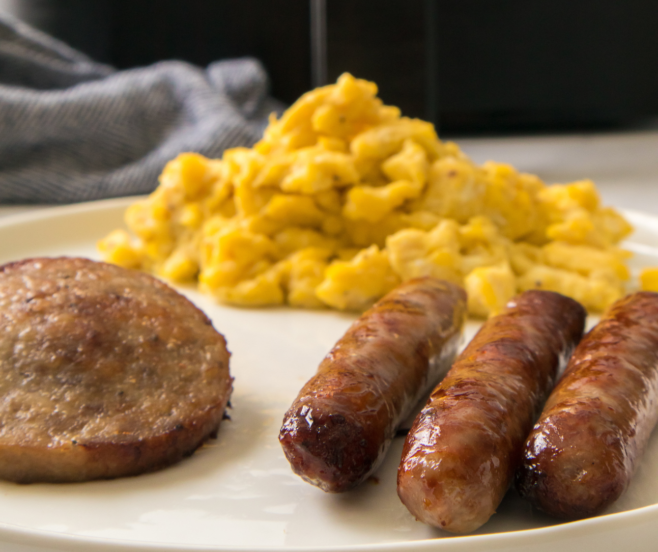air-fryer-johnsonville-breakfast-sausage-fork-to-spoon