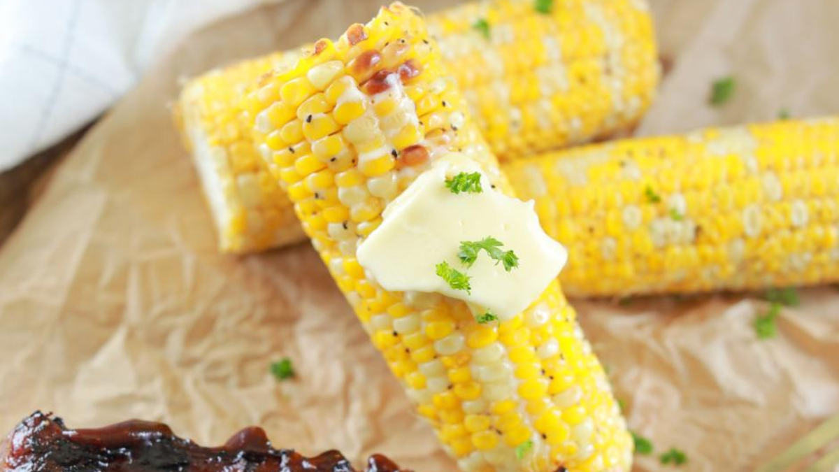 Blackstone corn on the cob with butter.