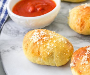 Air Fryer Pizza Puffs