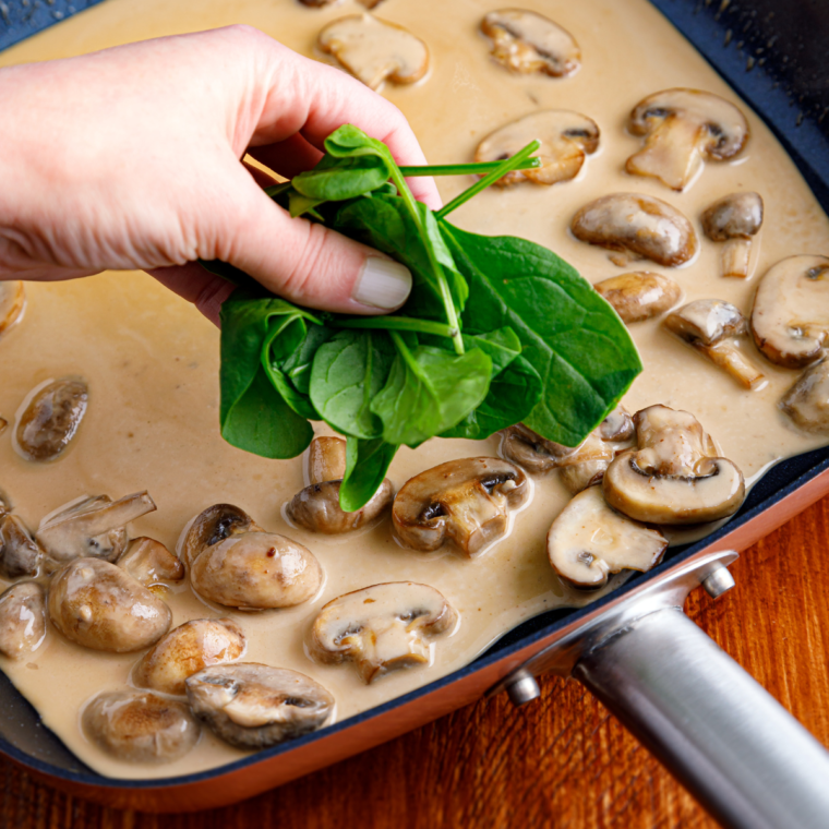 "Creamy mushroom sauce with sautéed mushrooms, perfect for pasta or chicken."