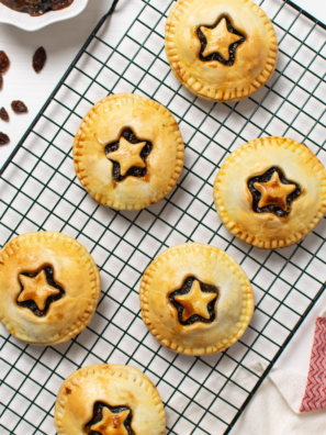 "Delicious Air Fryer Mincemeat Pies with a golden, flaky crust and a rich, spiced mincemeat filling—perfect for a festive treat or holiday dessert!"