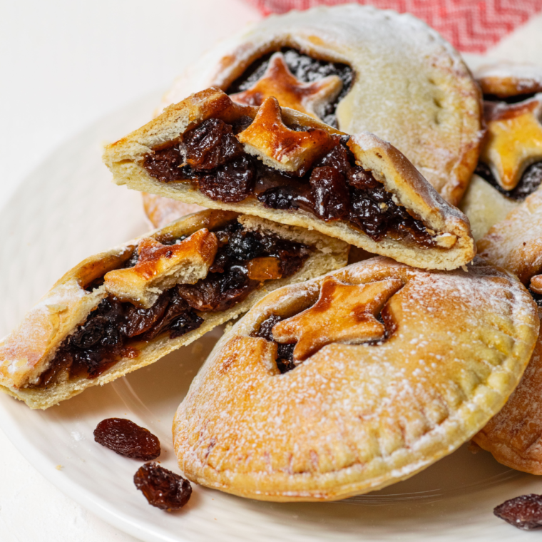 Freshly baked air fryer Mincemeat Pies and golden brown crust.