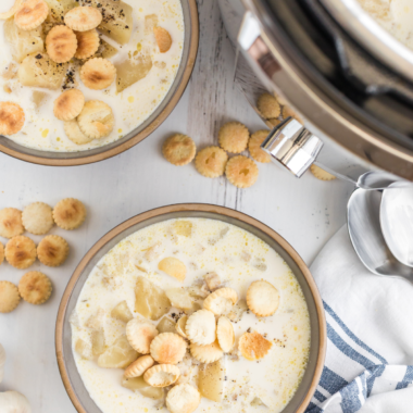 "Homemade Red Lobster-style clam chowder with tender clams, vegetables, and creamy broth served in a bowl."