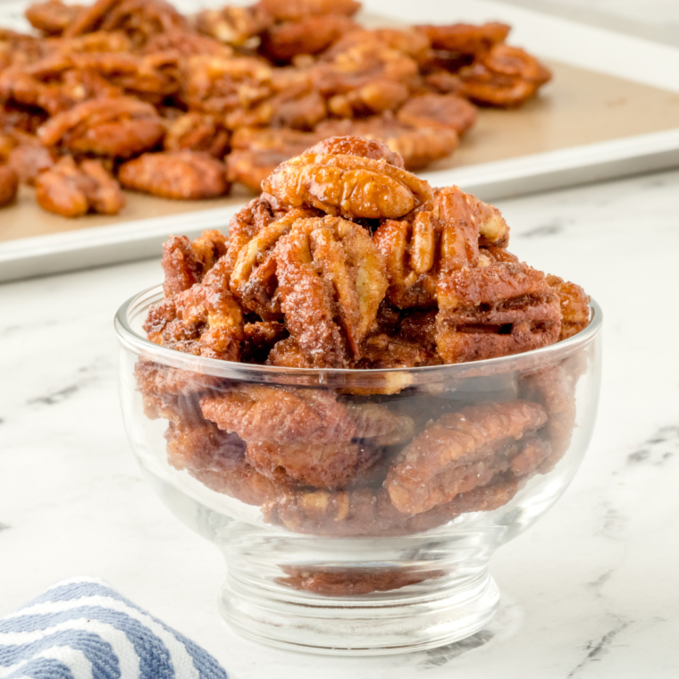 Delicious homemade Copycat Buc-ee’s Pecans, roasted to perfection with a sweet and savory glaze.